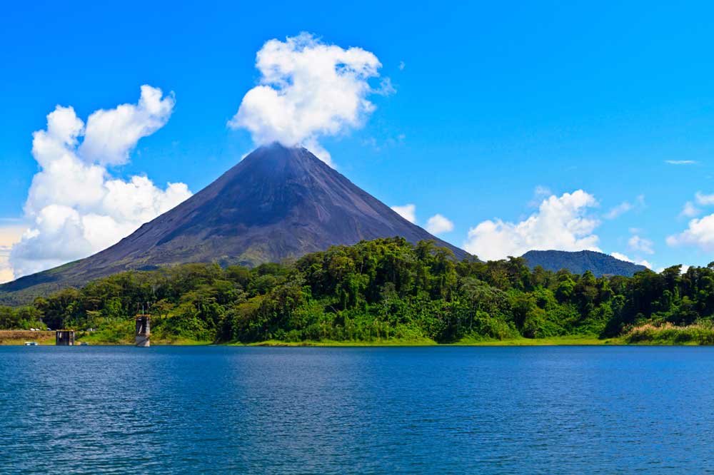 student tours to Costa Rica