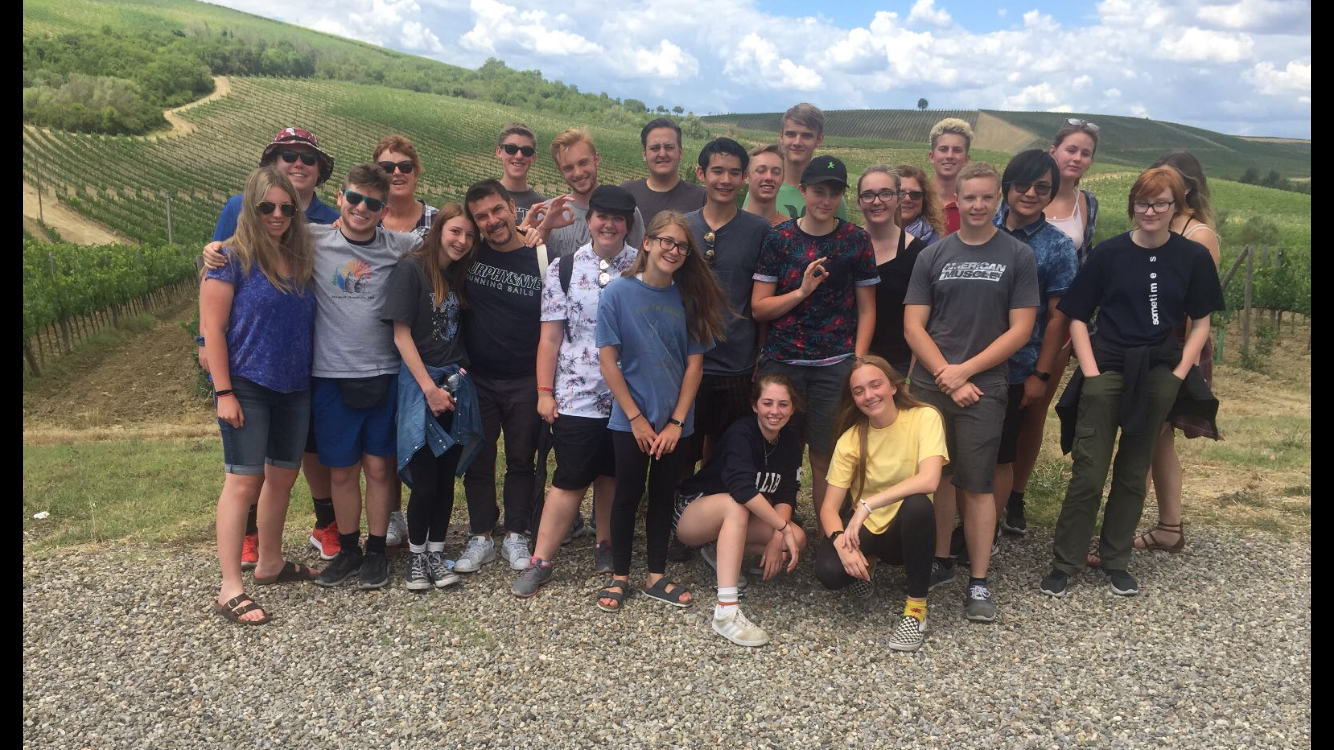 student group in Tuscany