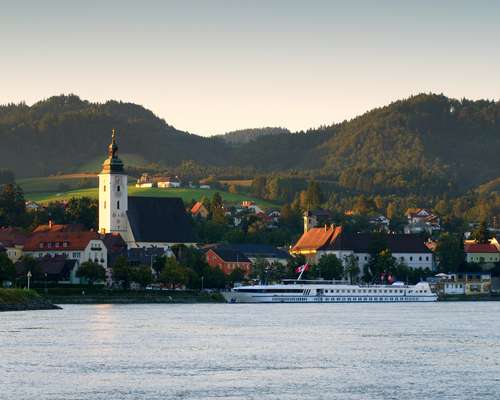 along-the-danube tour map